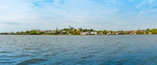 beautiful-summer-panorama-lithuania-city-telsiai-with-cloudy-sky-view-lake-mastis-citypanoramic-view_334782-5217
