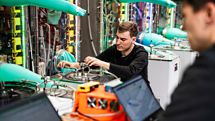 TestingloopsandpumpsatCopenhagenAtomics_32897